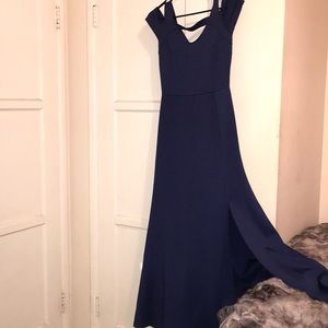 Long blue dress